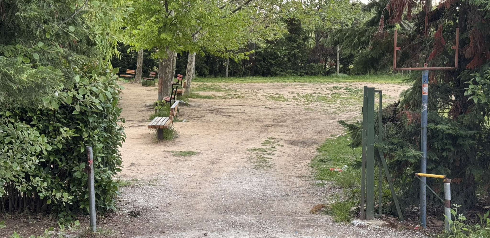 Θεσσαλονίκη - Λίμνη Ωραιοκάστρου: Μήνυση κατά παντός υπευθύνου και μία σύλληψη για την καγκελόπορτα που καταπλάκωσε παιδί