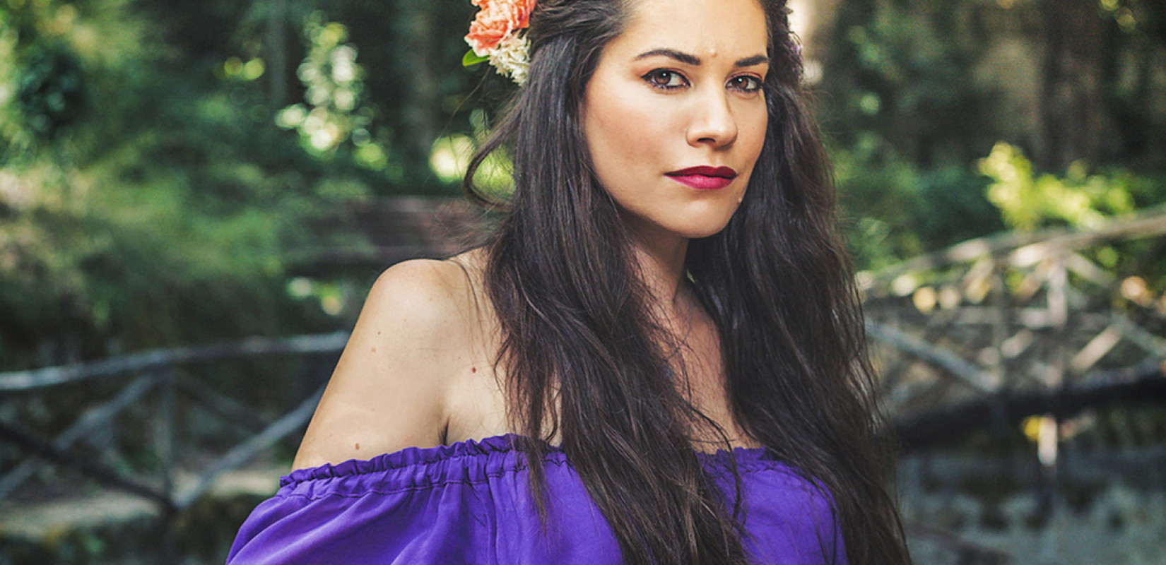 Ανθή Τουμπάκη: Μας οδηγεί στον «Μυστικό κήπο με τα άνθη του καλού»