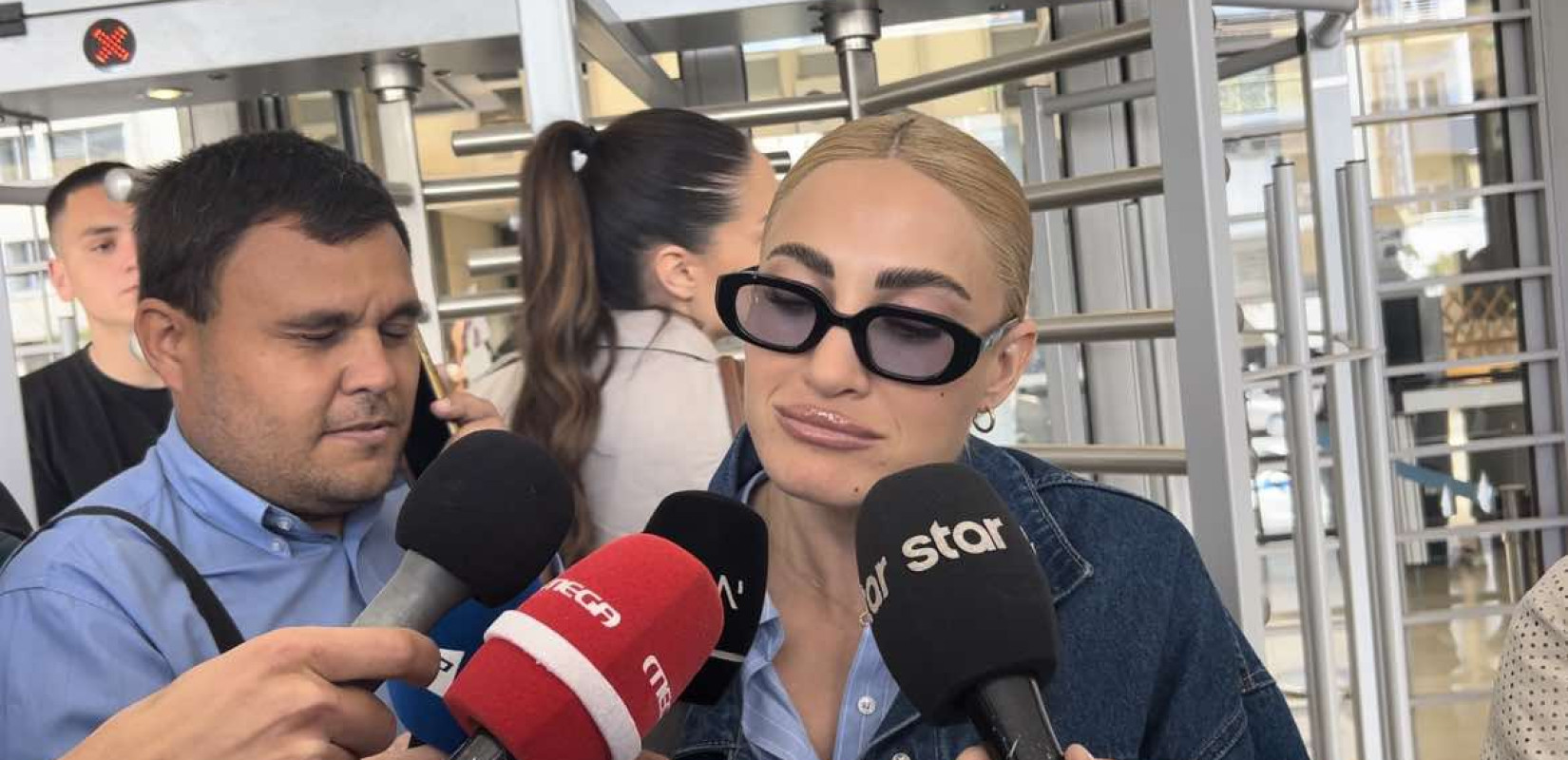 Θεσσαλονίκη: Διεκόπη η δίκη για το revenge porn με θύμα την Ιωάννα Τούνη - «Είναι κάτι που πρέπει να τελειώσει» (βίντεο)