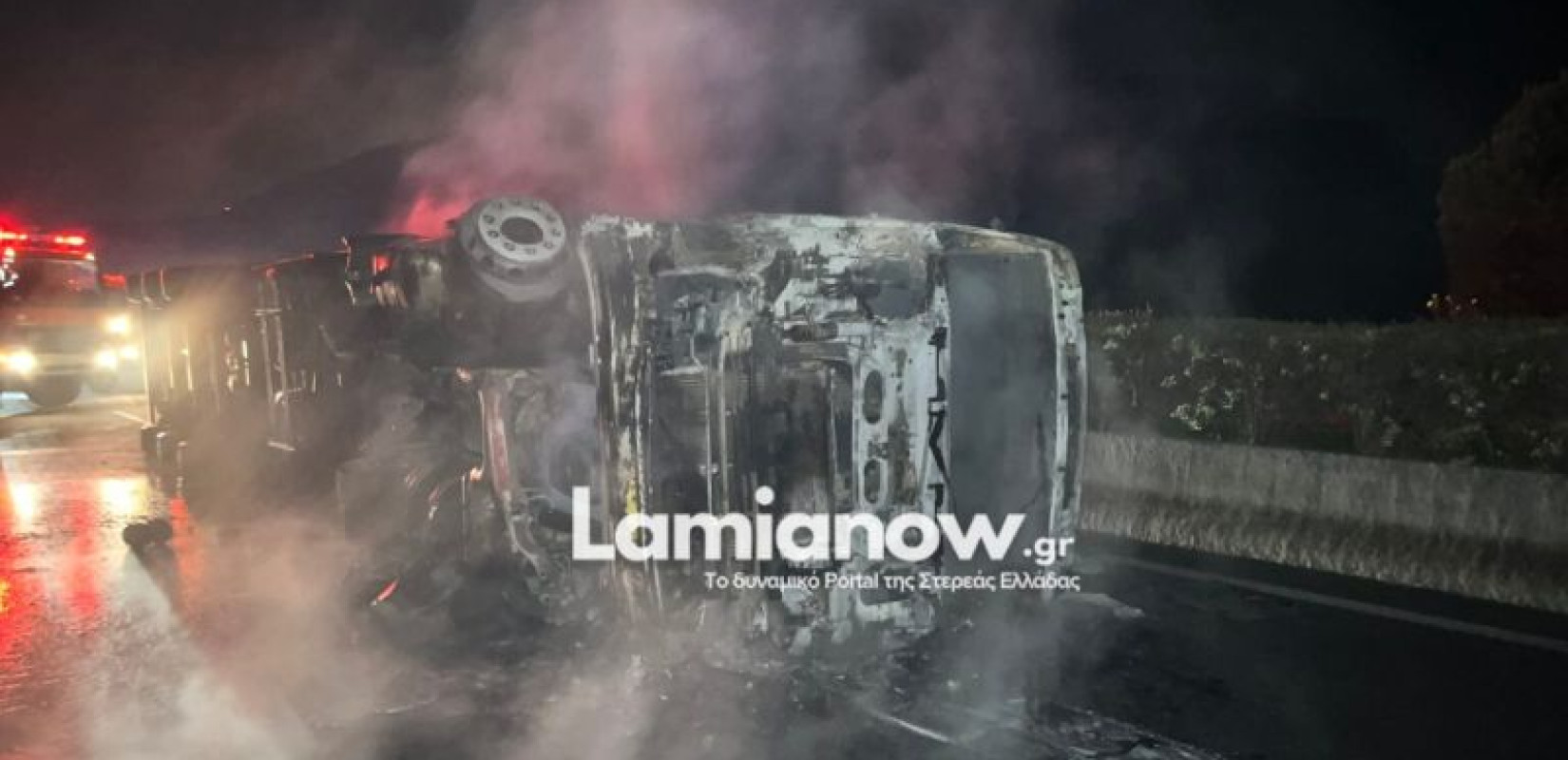 Φθιώτιδα - Τραγωδία στην Εθνική Οδό: Νεκρός οδηγός νταλίκας μετά από φωτιά στο όχημα