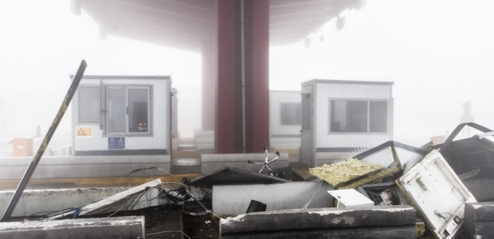 Φονικό τροχαίο στην Εγνατία: Τι κατέθεσαν ο οδηγός του πρώτου οχήματος και η υπάλληλος των διοδίων - «Είχε σηκωθεί η μπάρα και το φορτηγό έπεσε πάνω μας»