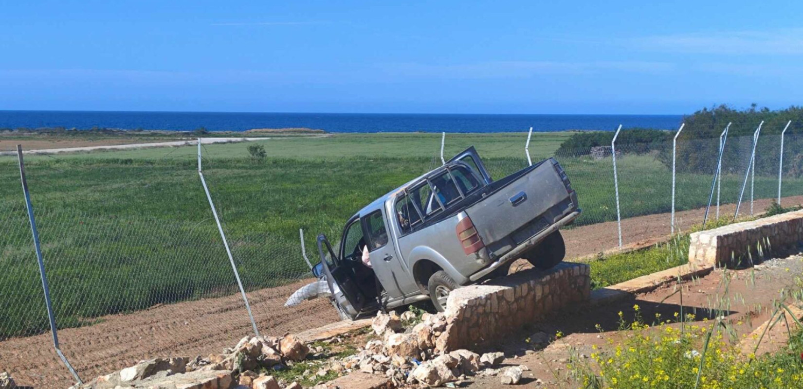 Χανιά: Τροχαίο με έναν τραυματία έξω από το αεροδρόμιο του Μάλεμε (φωτό) Χανιά: Τροχαίο με έναν τραυματία έξω από το αεροδρόμιο του Μάλεμε (φωτό)