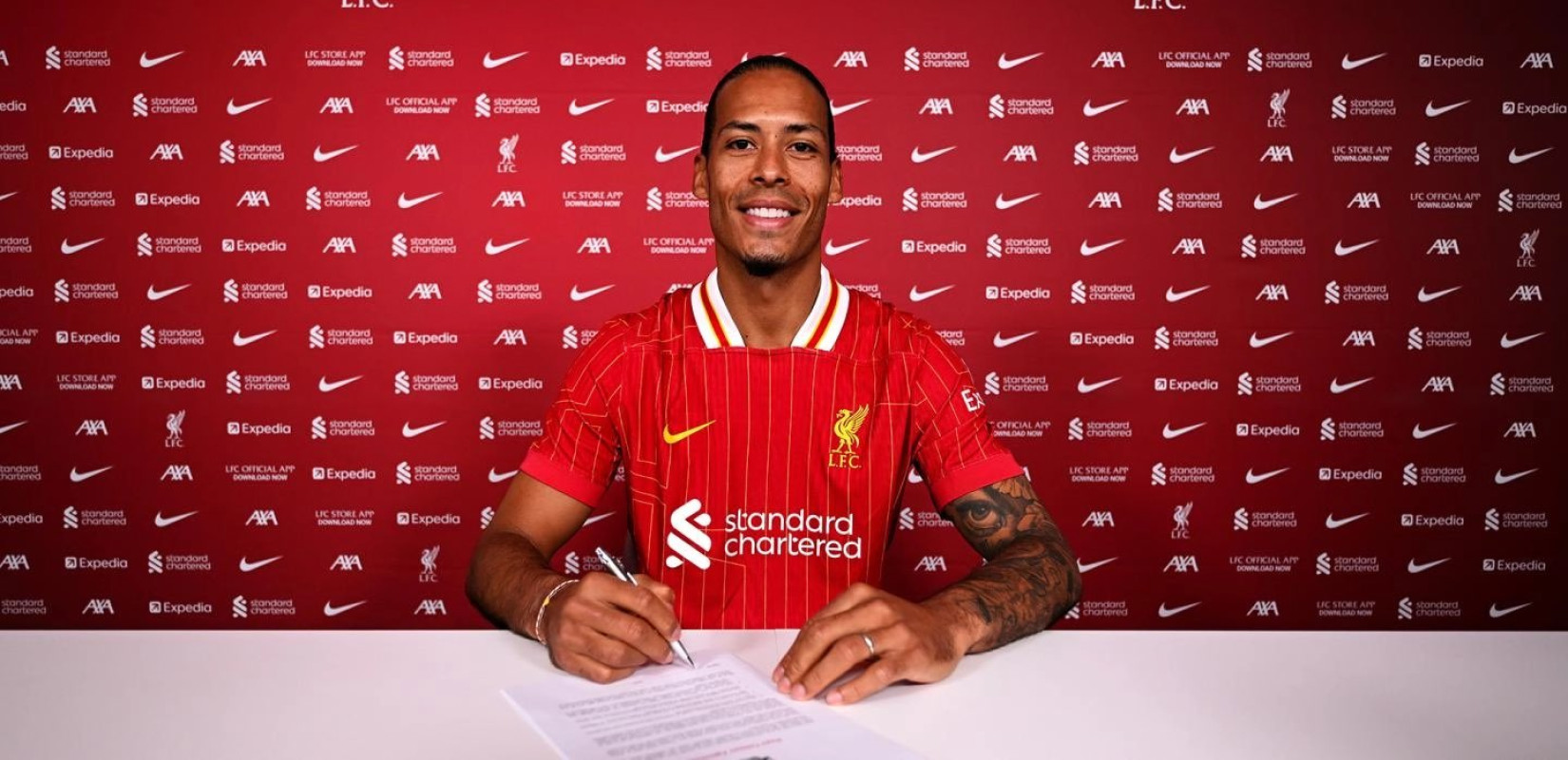 Αγγλία: Άλλα δύο χρόνια στη Λίβερπουλ ο Φαν Ντάικ (βίντεο)