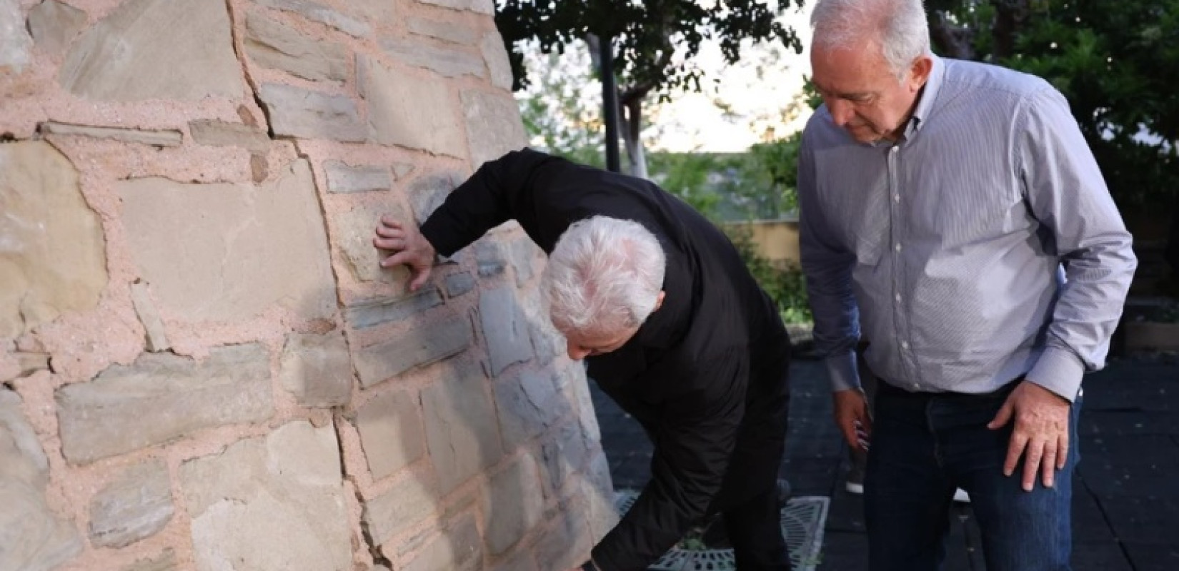 Λέκκας για Βούτες Ηρακλείου: Το φαινόμενο είναι σε εξέλιξη και μπορεί να επεκταθεί - «Αποφύγετε να μείνετε στα σπίτια που έχουν ρωγμές» (βίντεο)