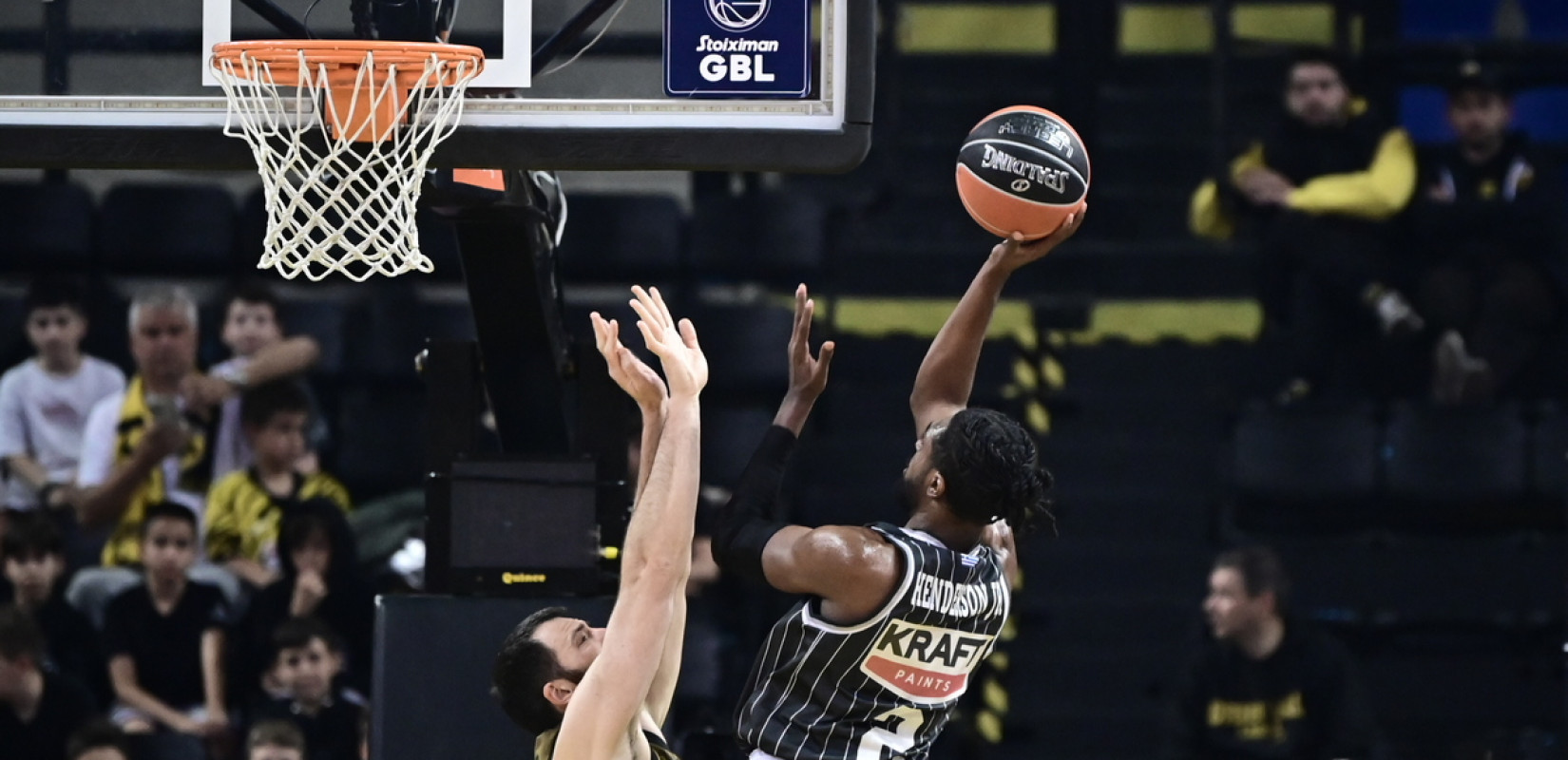 Μπάσκετ: Τέλος η σεζόν για τον Χέντερσον του ΠΑΟΚ (βίντεο)