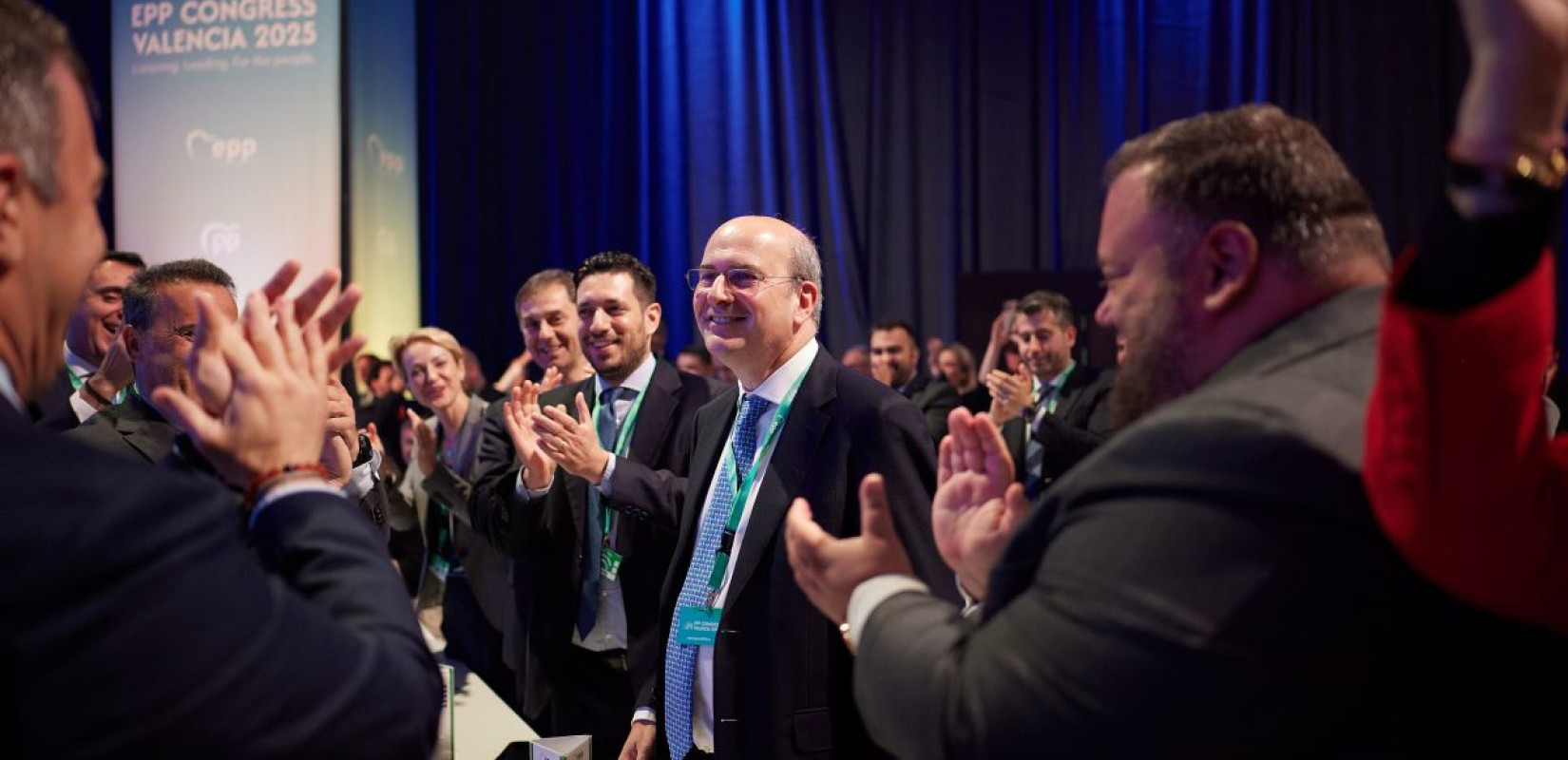 Τα παρασκήνια του ΕΛΚ και ο τριπλός ρόλος του Χατζηδάκη. Γράφει ο Μποξέρ*