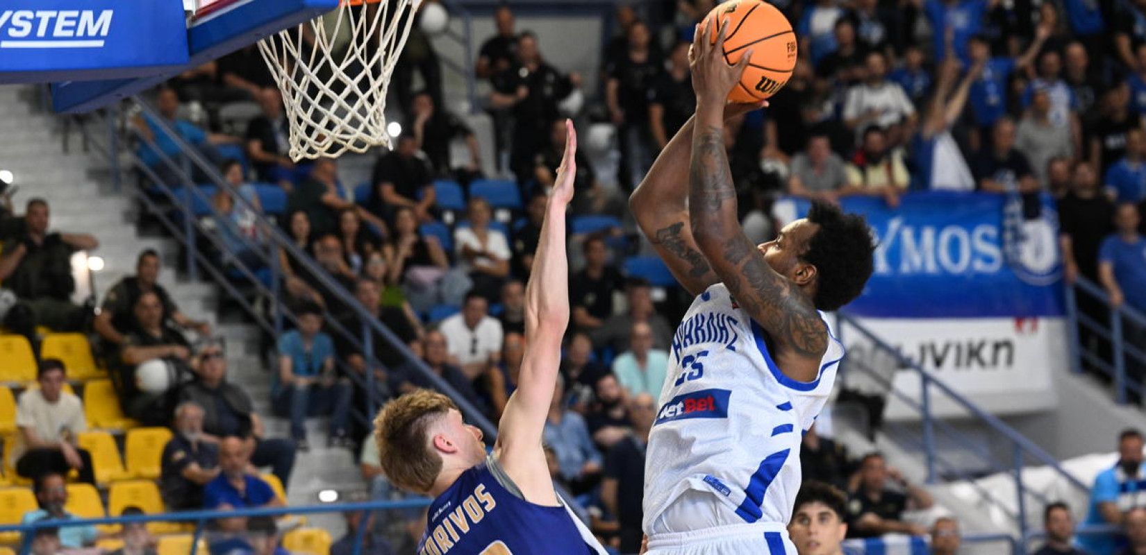 Μπάσκετ: Γιγαντοοθόνη στο γήπεδο της ΕΠΣ Καρδίτσας για τον τελικό του Ηρακλή