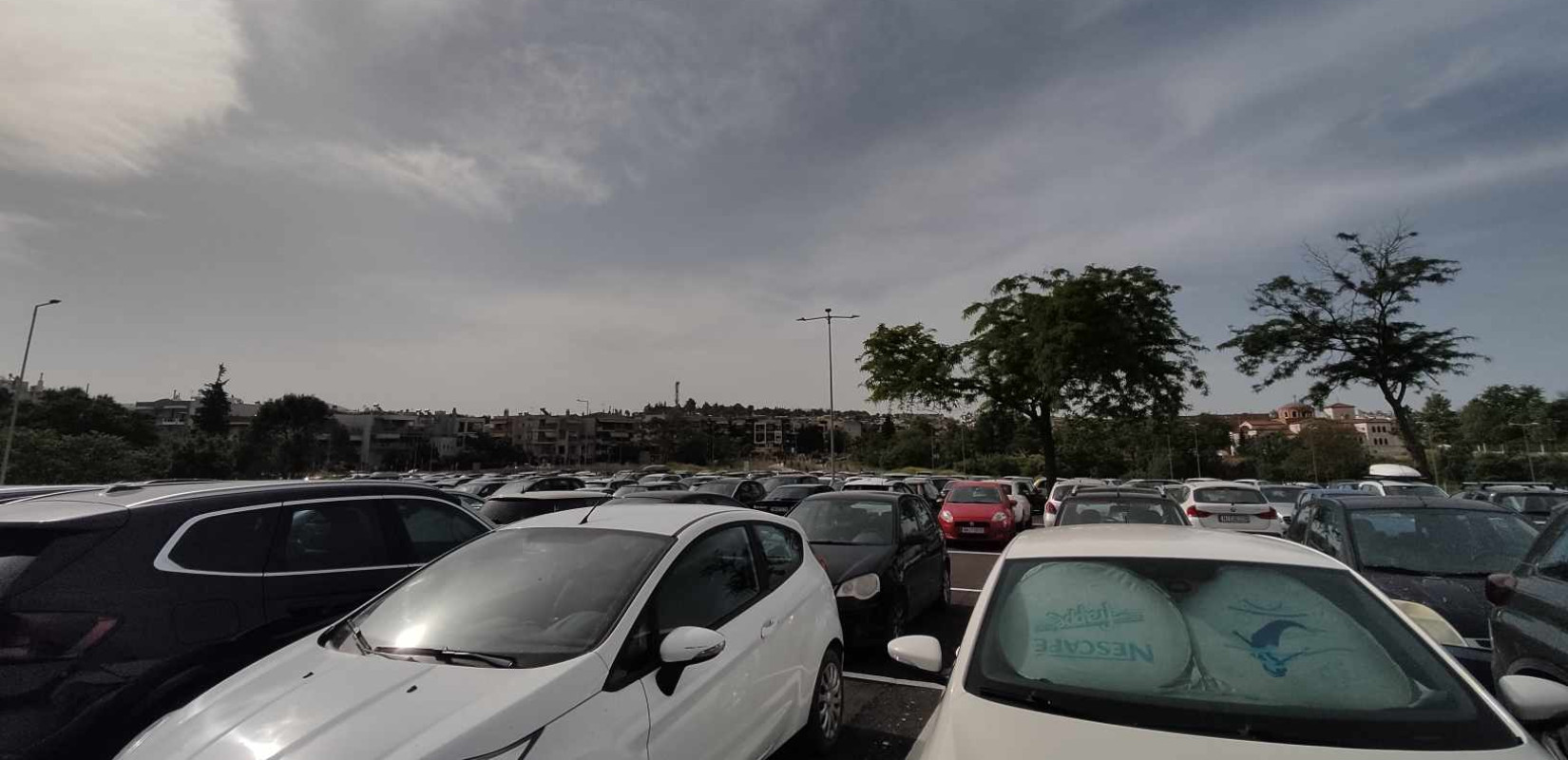 Μετρό - Θεσσαλονίκης: Γεμάτο το πάρκινγκ της Νέας Ελβετίας από το πρωί