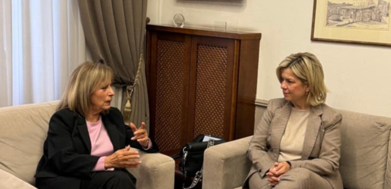 Δήμος Λαγκαδά: Συνάντηση με την Αθηνά Αηδονά είχε η Νίκη Ανδρεάδου Δήμος Λαγκαδά: Συνάντηση με την Αθηνά Αηδονά είχε η Νίκη Ανδρεάδου