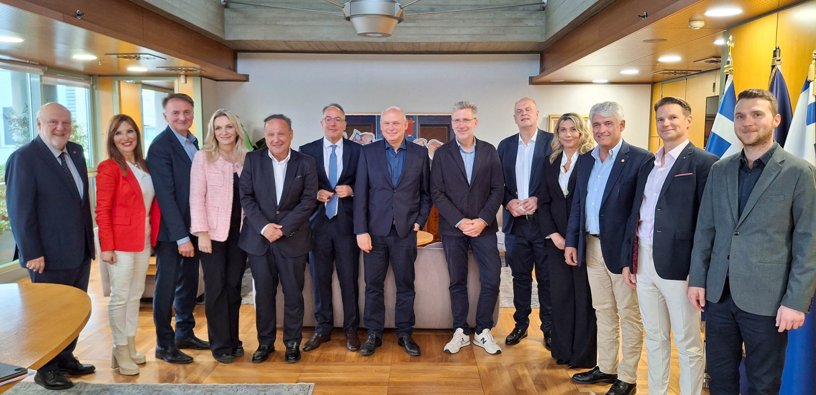 Συνεργασία της κυβέρνησης με την TUI και την αυτοδιοίκηση για την τουριστική ανάπτυξη Θεσσαλονίκης και Λήμνου