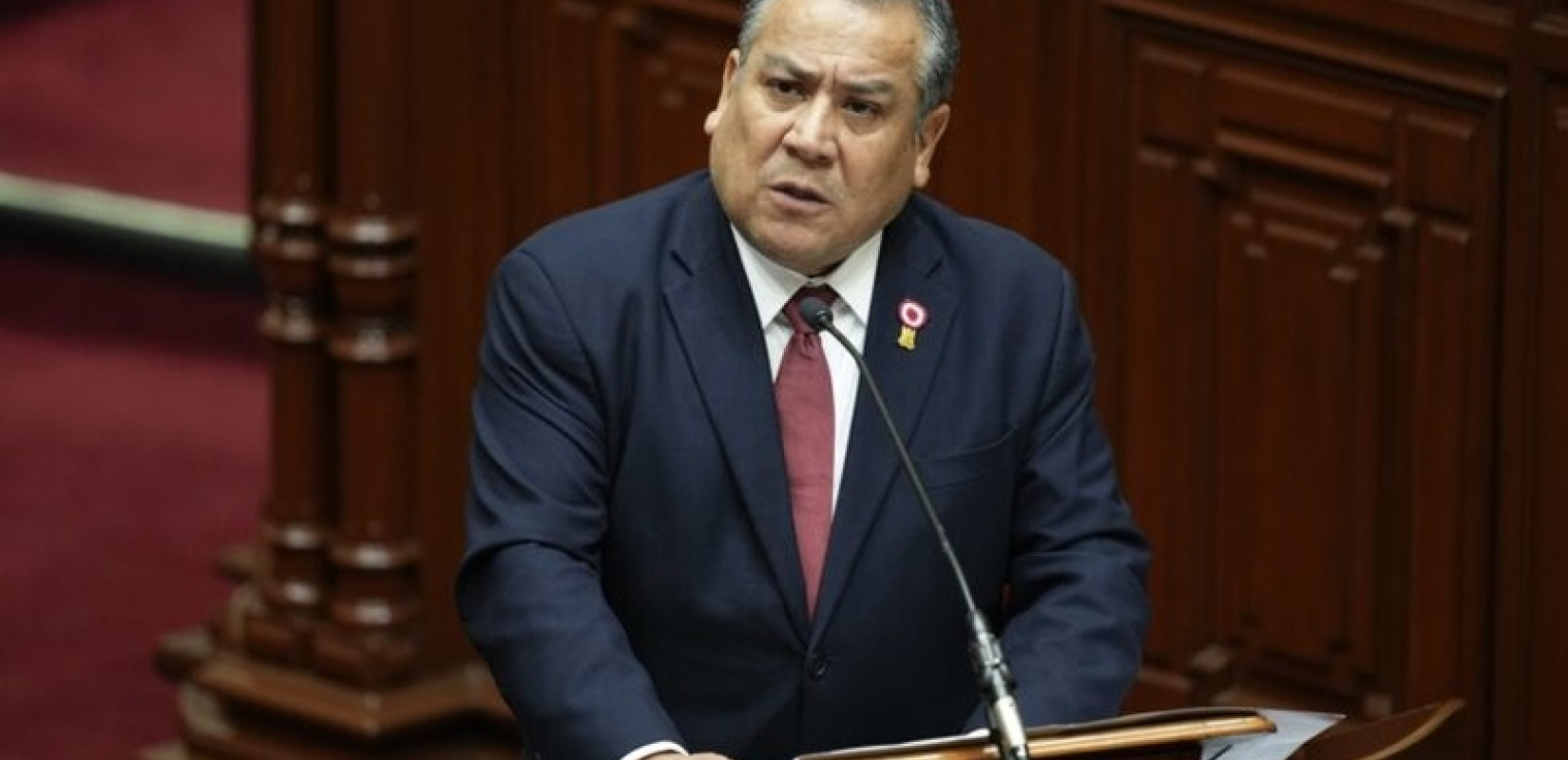 Περού: Παραιτήθηκε ο πρωθυπουργός Γουστάβο Αδριανσέν, εν μέσω αυξημένης κοινωνικής δυσαρέσκειας