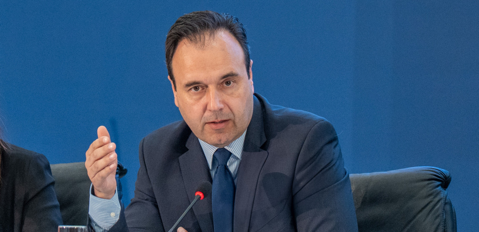 Παπαστεργίου από Βρυξέλλες: «Στόχος μια Ευρώπη που απλοποιεί τις διαδικασίες και αξιοποιεί ουσιαστικά την ΤΝ»