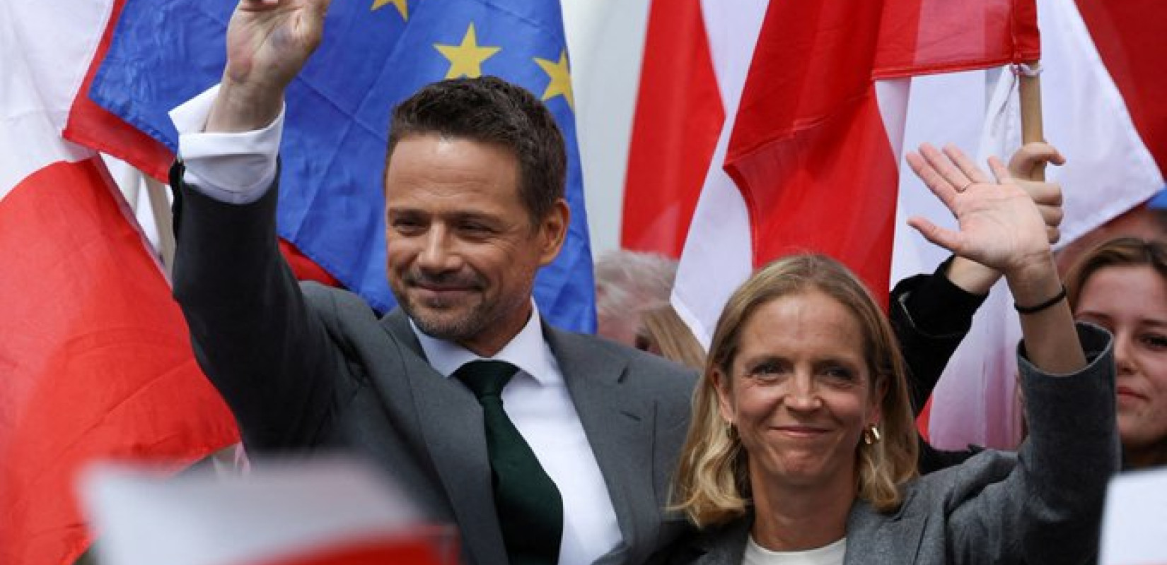 Πολωνία: Η Βαρσοβία καταγγέλλει ξένη απόπειρα ανάμειξης στην εκστρατεία των προεδρικών εκλογών Πολωνία: Η Βαρσοβία καταγγέλλει ξένη απόπειρα ανάμειξης στην εκστρατεία των προεδρικών εκλογών