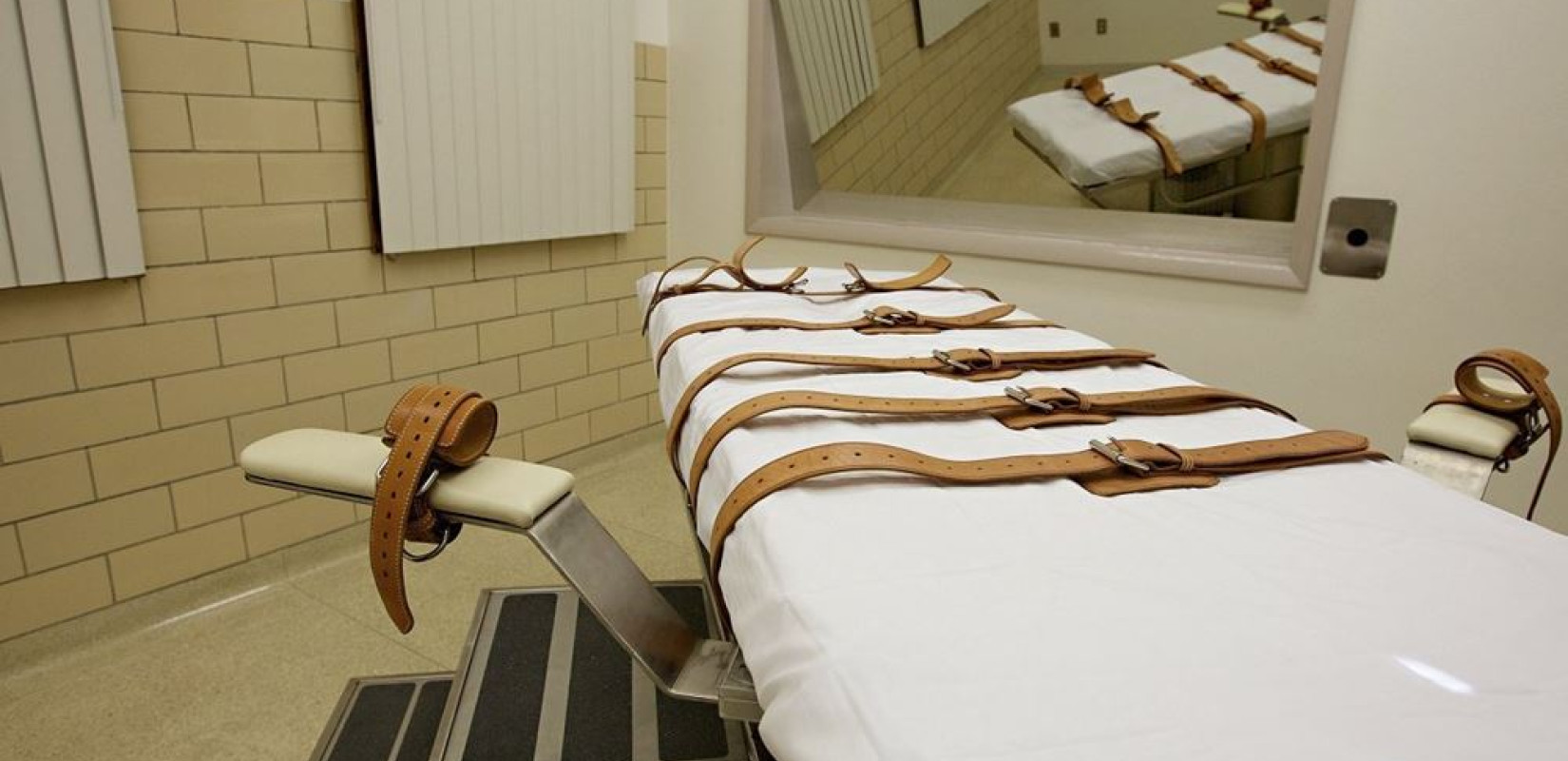 ΗΠΑ: Νέα εκτέλεση θανατοποινίτη στην Αλαμπάμα, με τη μέθοδο της ασφυξίας, «σοκάρει» ξανά ΗΠΑ: Νέα εκτέλεση θανατοποινίτη στην Αλαμπάμα, με τη μέθοδο της ασφυξίας, «σοκάρει» ξανά