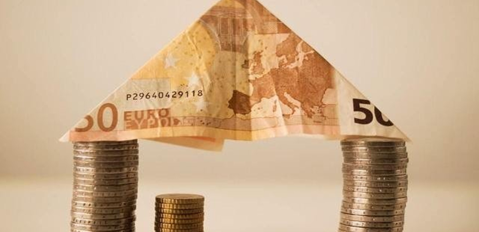 Απέχουν οι συμβολαιογράφοι Αθηνών, Πειραιώς, Αιγαίου και Δωδεκανήσου από τα καθήκοντά τους