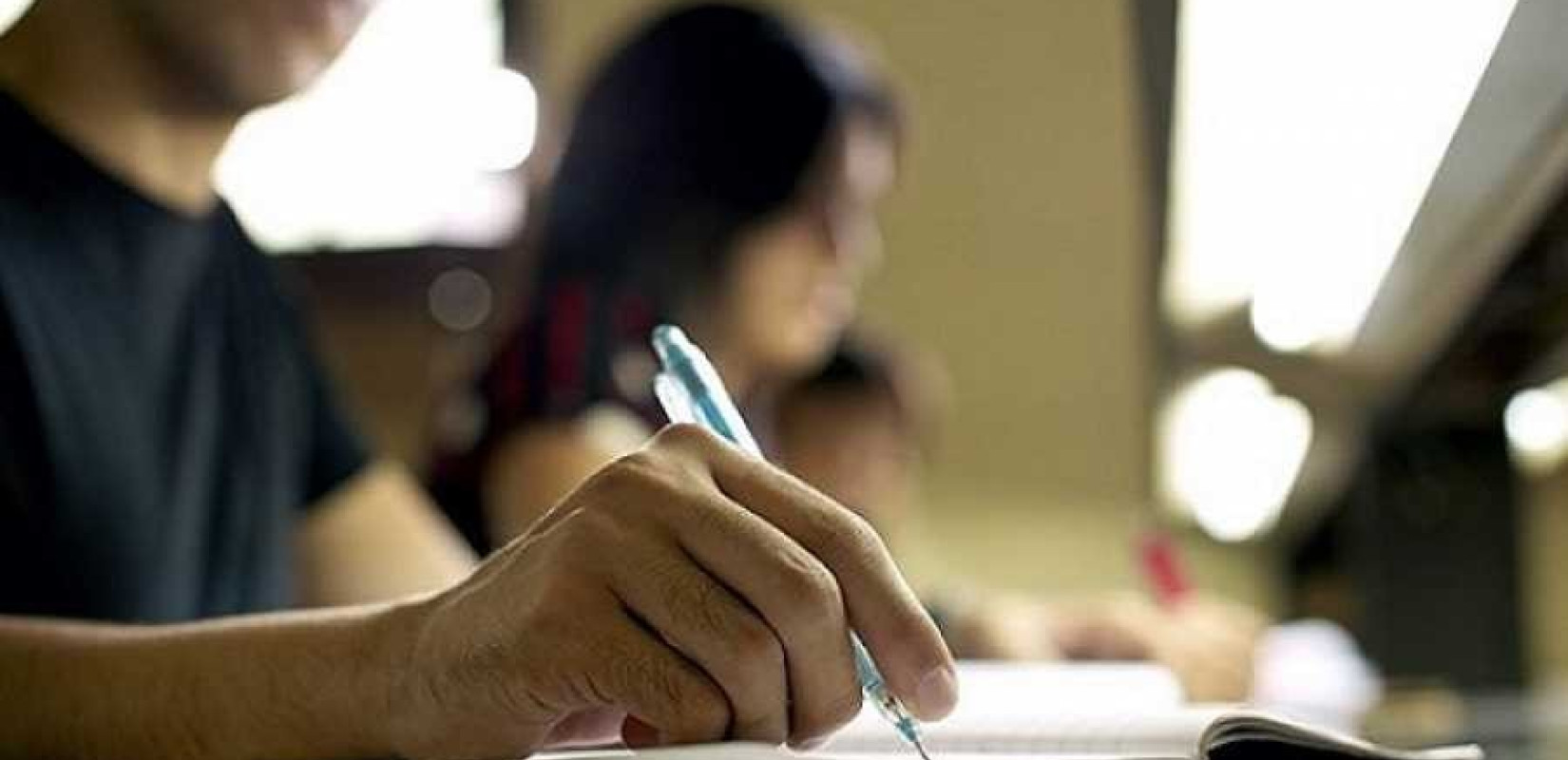 Σχεδόν 10.000 οι συμμετέχοντες στις εξετάσεις του Κρατικού Πιστοποιητικού Γλωσσομάθειας για πέντε γλώσσες