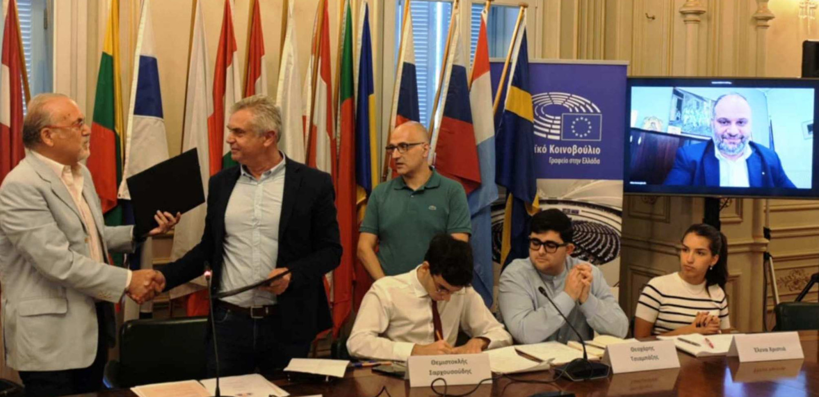 Δήμος Ηρωικής Πόλης Νάουσας: Νέες προοπτικές για εκπαίδευση, διάλογο, δημοσιογραφία και διεθνή συνεργασία