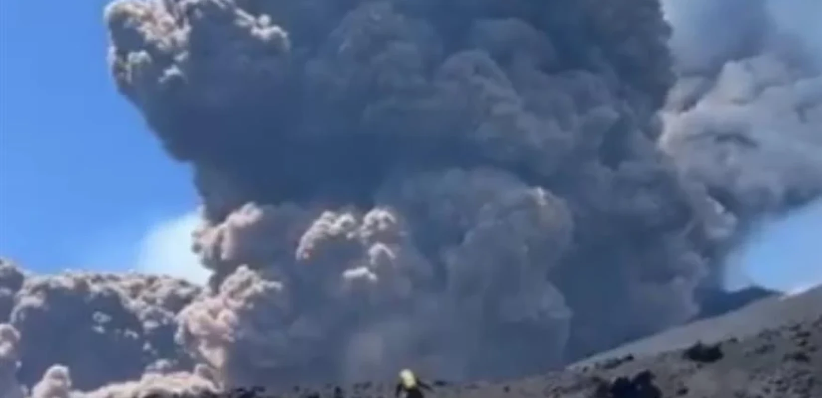 Ιταλία: Εξερράγη ξανά η Αίτνα - Δείτε βίντεο