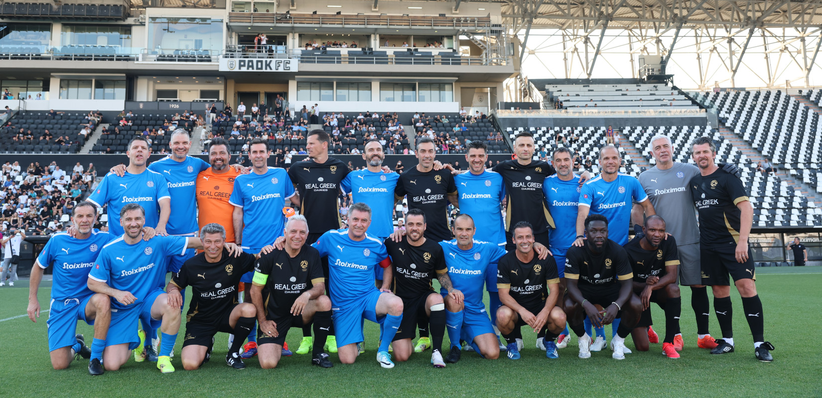 Legends 2004: Λάμψη ποδοσφαιρικών αστέρων στην Τούμπα - Δείτε φωτογραφίες