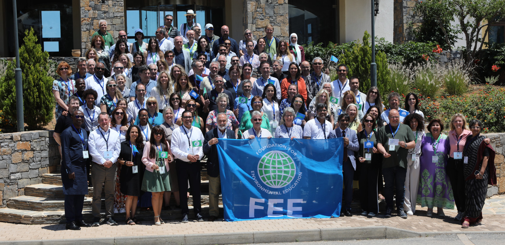 FEE: Για πρώτη φορά εξελέγη Έλληνας πρόεδρος του Ιδρύματος - Οι δηλώσεις του Νίκου Πέτρου