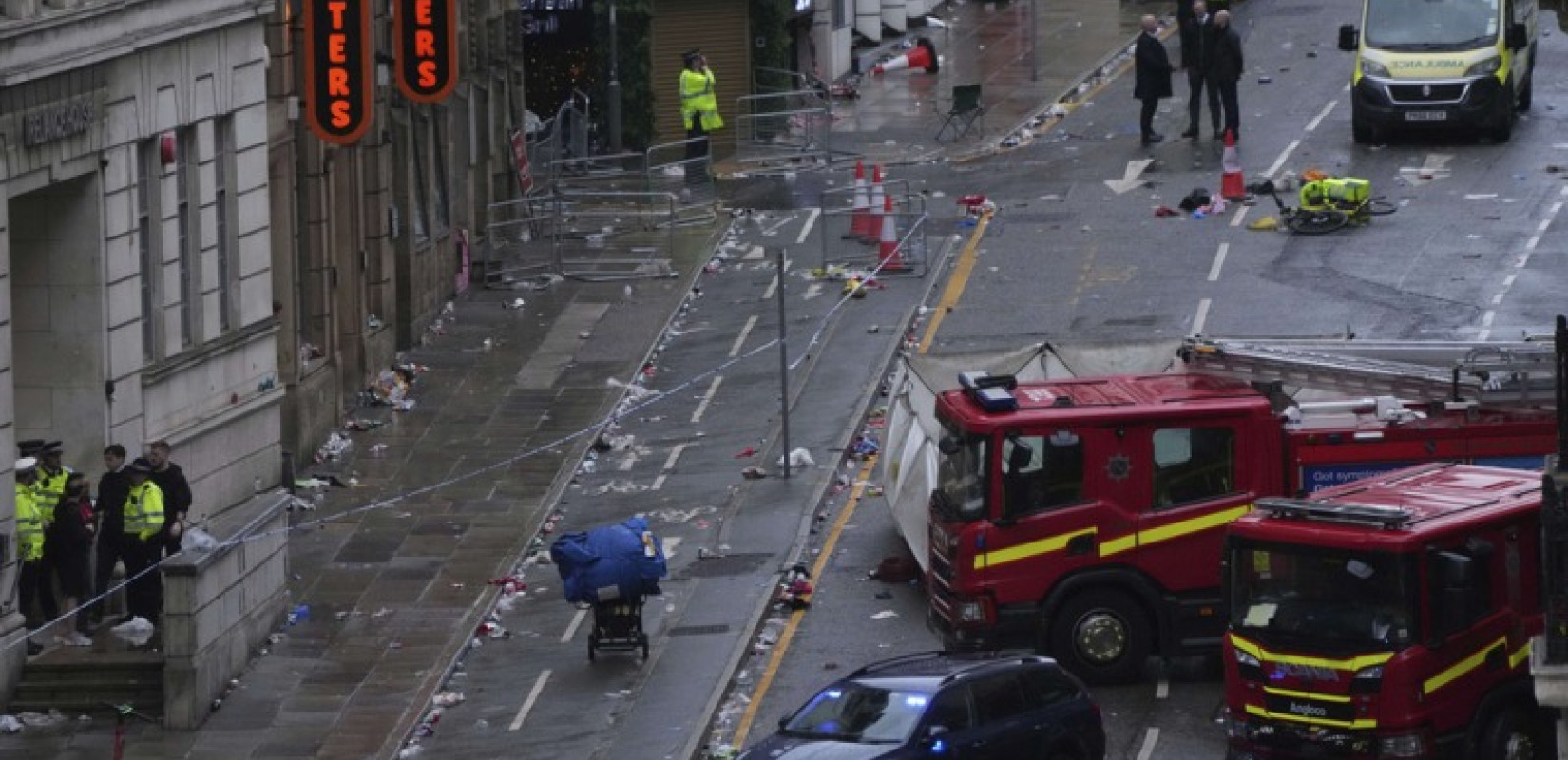 Λίβερπουλ: Τέσσερα παιδιά ανάμεσα στους τραυματίες από την αιματηρή επίθεση - «Δεν θεωρείται τρομοκρατική ενέργεια» (βίντεο)