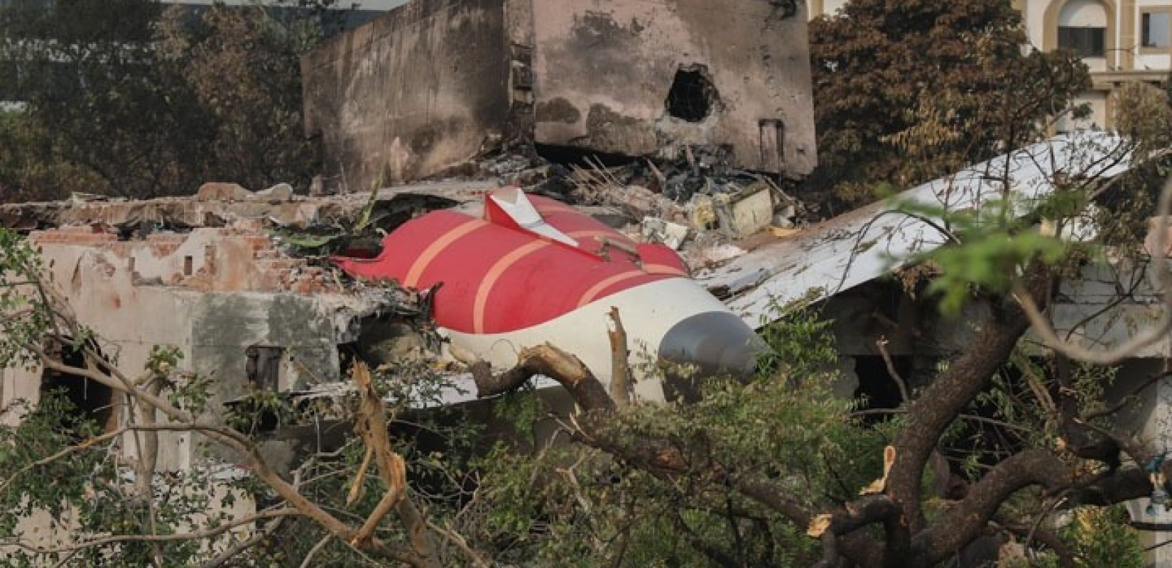 ΗΠΑ: H συντριβή του Boeing 787 της Air India δεν σχετίζεται με τεχνικό πρόβλημα στο σύστημα τροφοδοσίας καυσίμου