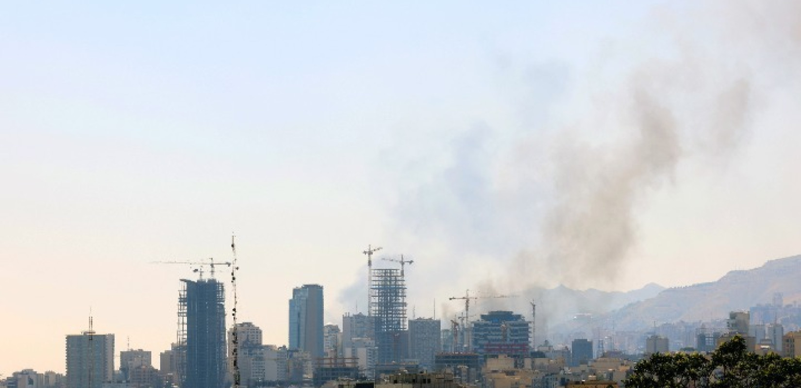 Ισραηλινά πλήγματα στην καρδιά της Τεχεράνης - Στόχος το πυρηνικό ερευνητικό κέντρο SPND