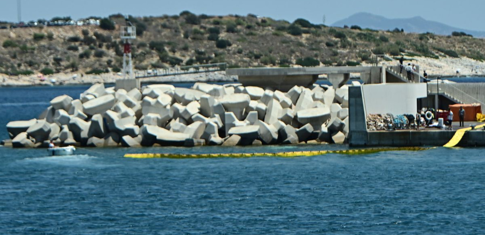 Ελεύθερος με εντολή του εισαγγελέα ο κυβερνήτης του ελικοπτέρου που κατέπεσε στη Βουλιαγμένη