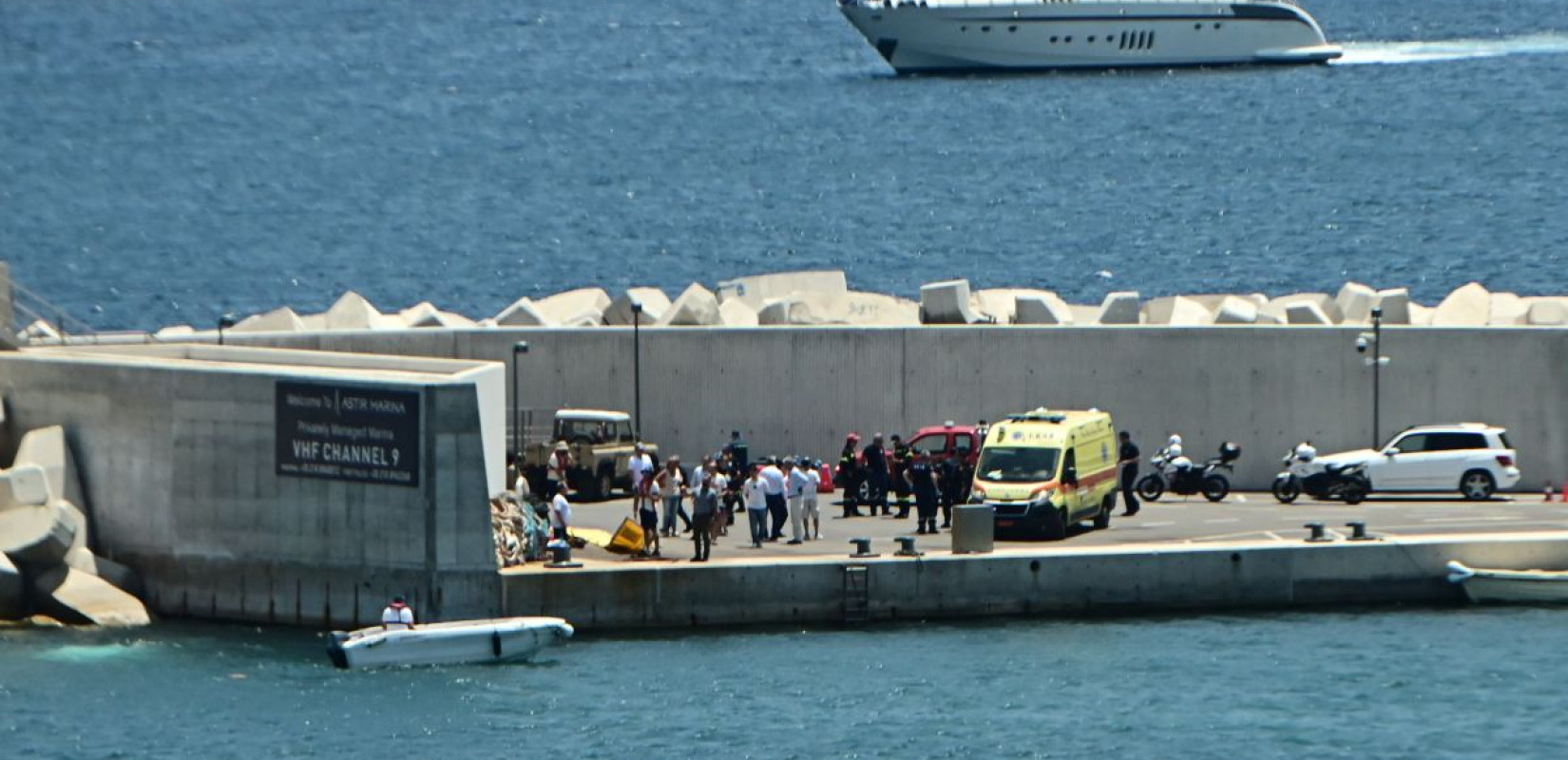 Βουλιαγμένη: Αναζητώνται τα αίτια της πτώσης του ελικοπτέρου στη Μαρίνα - Αναμένονται οι καταθέσεις πιλότου και επιβατών (Βίντεο)