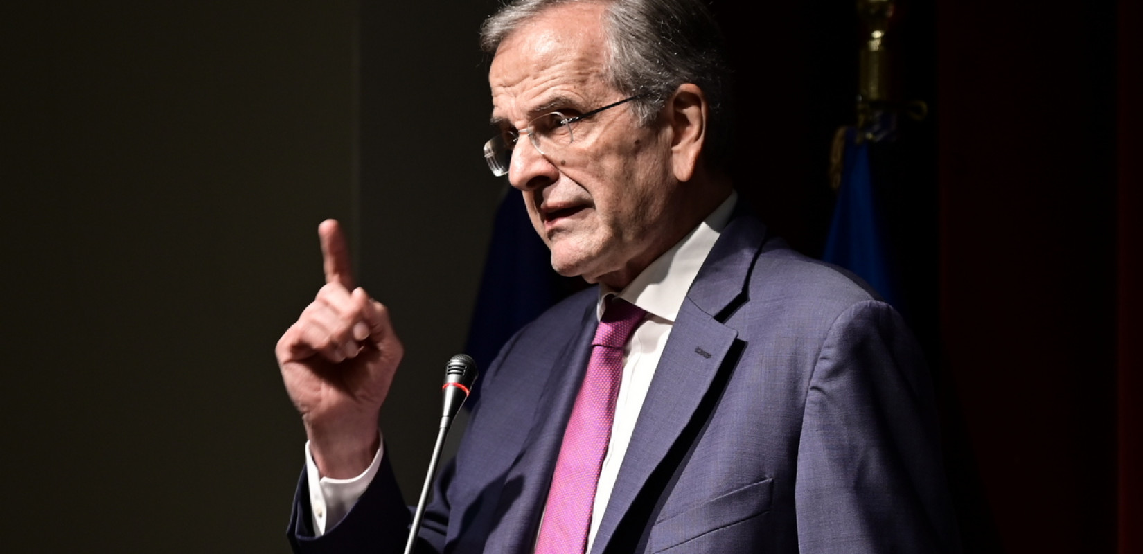 Σαμαράς για την 28η Οκτωβρίου: «Πριν 85 χρόνια, ο λαός είπε ένα ιστορικό ΟΧΙ στην υποταγή» Σαμαράς για την 28η Οκτωβρίου: «Πριν 85 χρόνια, ο λαός είπε ένα ιστορικό ΟΧΙ στην υποταγή»