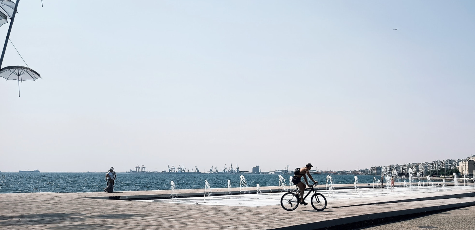 Θεσσαλονίκη: Τα σιντριβάνια των Ομπρελών πάλι σε λειτουργία για το Σαββατοκύριακο