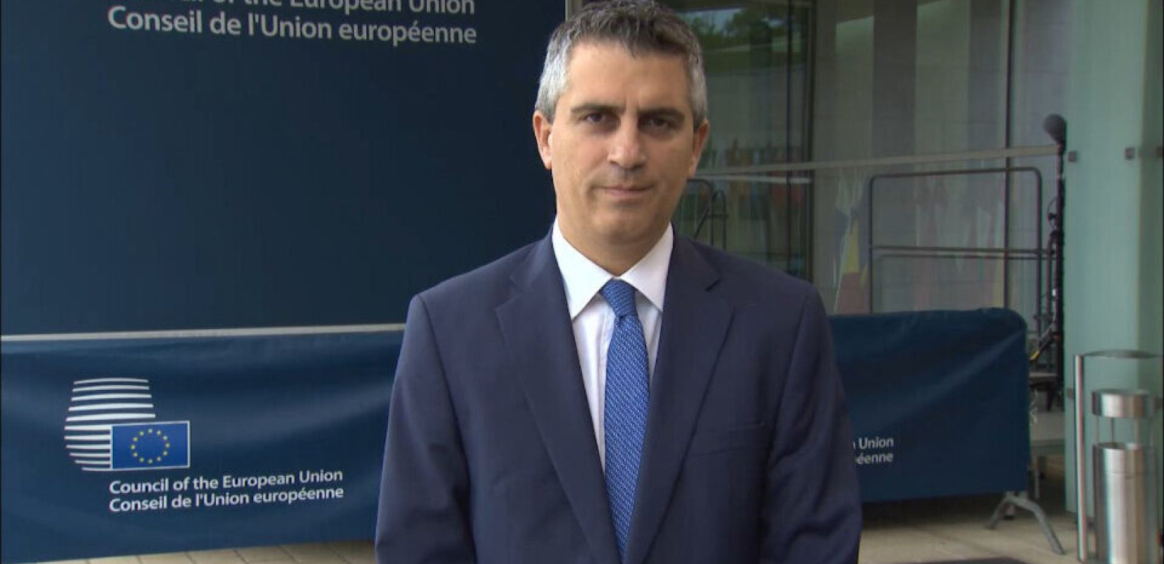 Χρ. Δήμας: Ένας ελεγκτής εναέριας κυκλοφορίας μπορεί να παίρνει έως 120 χιλιάδες ευρώ το χρόνο