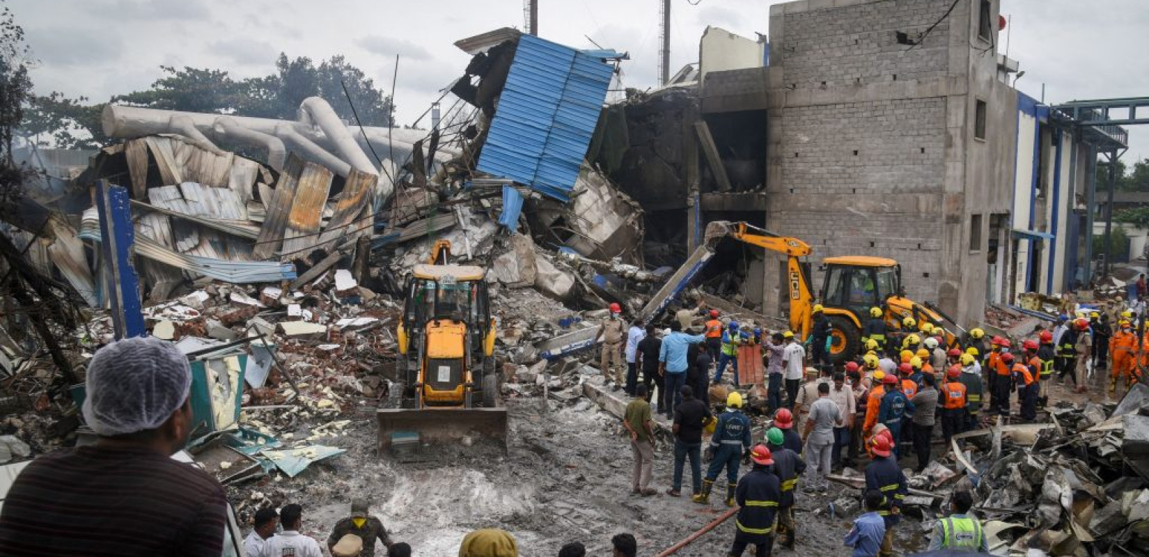 Ινδία: Τουλάχιστον 36 νεκροί από έκρηξη σε εργοστάσιο με χημικά προϊόντα