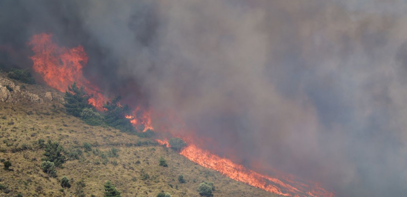 Πολύ υψηλός κίνδυνος πυρκαγιάς σήμερα σε Κρήτη και Αιγαίο