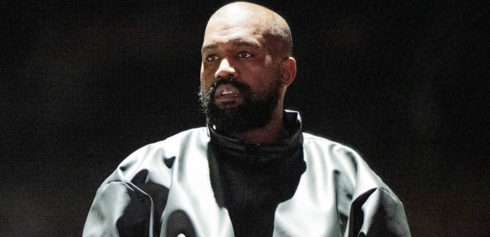 Αυστραλία: Οι αρχές ακύρωσαν τη βίζα του Κάνιε Γουέστ εξαιτίας του τραγουδιού του με τίτλο «Χάιλ Χίτλερ»