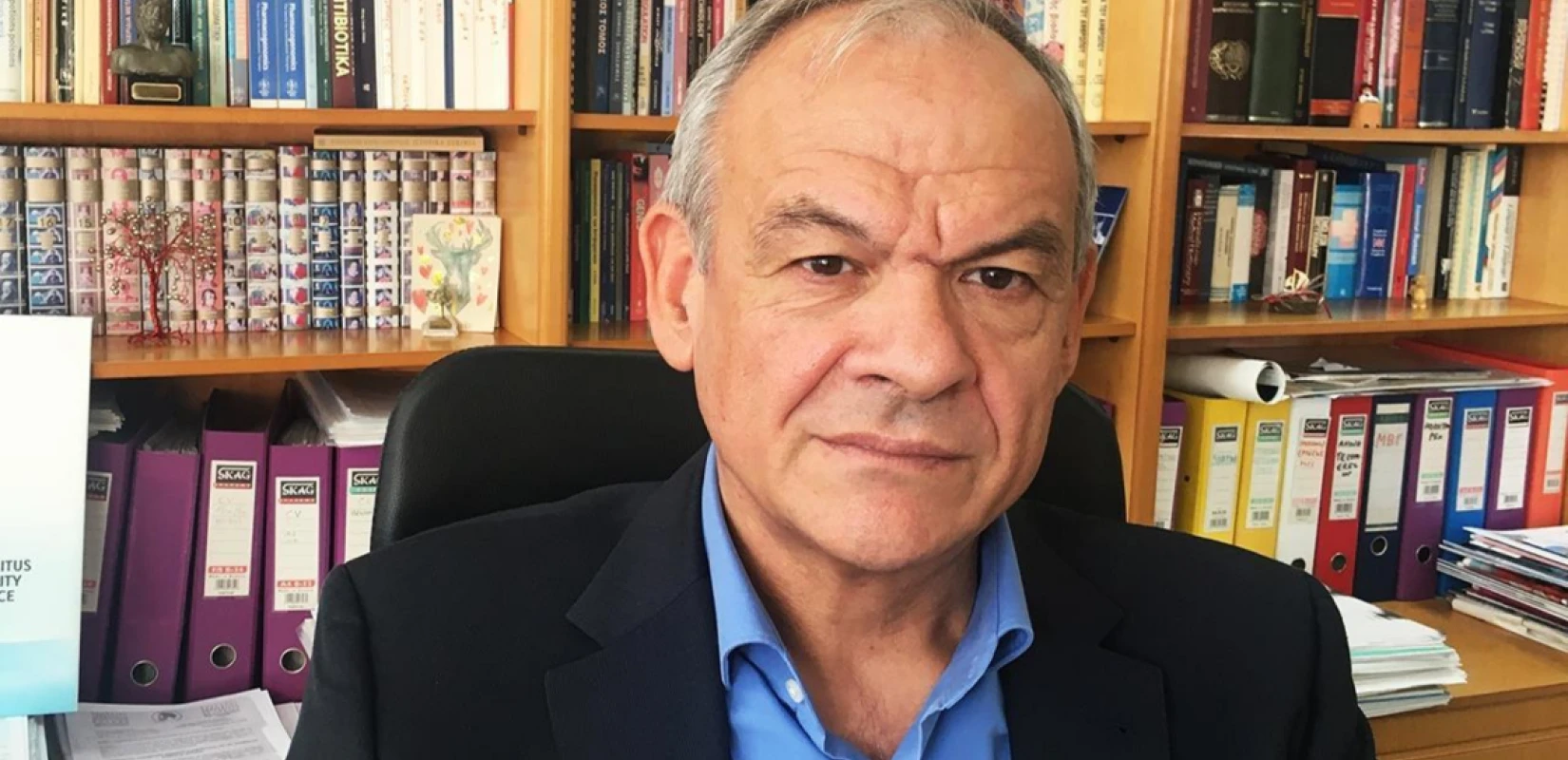 Παραιτήθηκε ο πρόεδρος του ΕΟΦ, Ευάγγελος Μανωλόπουλος