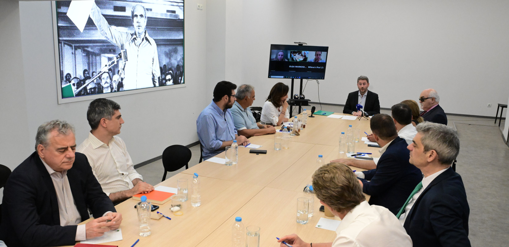 Συντονιστικό ΠΑΣΟΚ- ΚΙΝΑΛ: «Μόνη λύση για να γυρίσει η χώρα σελίδα είναι οι εκλογές και η πολιτική αλλαγή»