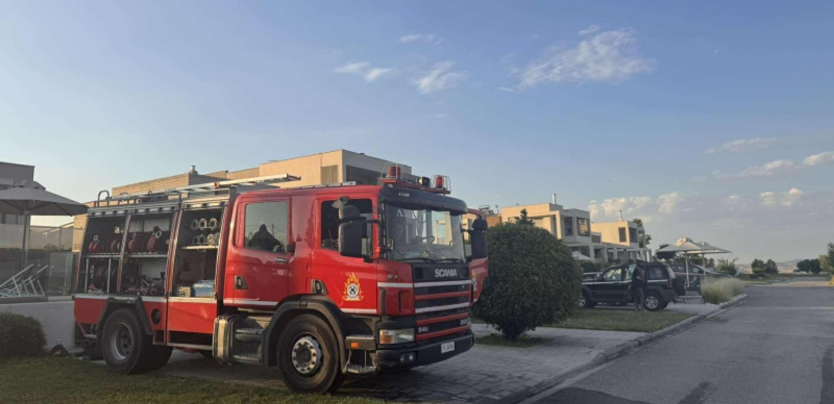 Θεσσαλονίκη: Φωτιά σε αύλειο χώρο επιχείρησης κοντά στο Καβαλάρι