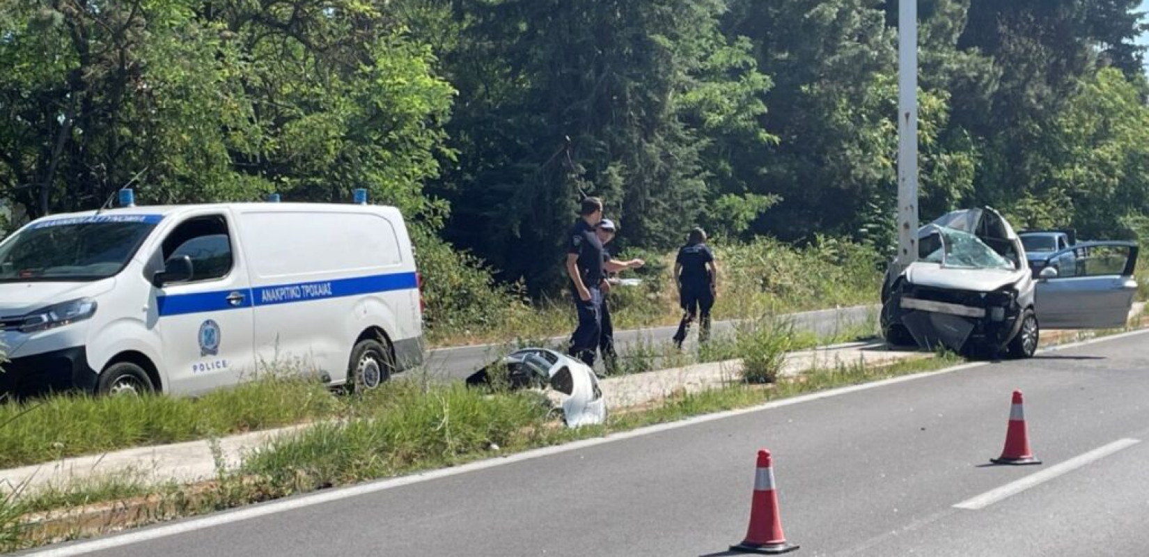 Λάρισα: Θανατηφόρο τροχαίο στην Εθνική Οδό Λάρισας - Τρικάλων με θύμα 23χρονη Λάρισα: Θανατηφόρο τροχαίο στην Εθνική Οδό Λάρισας - Τρικάλων με θύμα 23χρονη