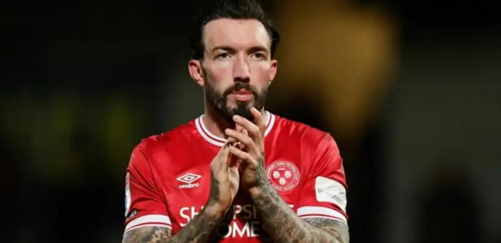 Αγγλία: Βρετανός ποδοσφαιριστής έπαιζε στοίχημα ενώ ήταν στον πάγκο