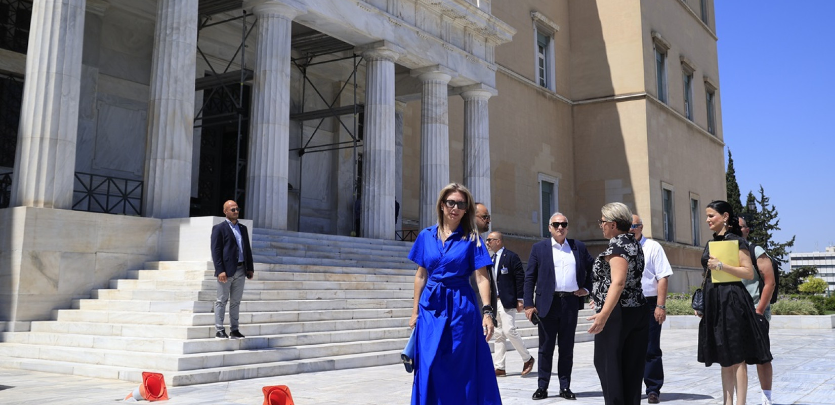 Τέμπη: Στη Βουλή η Μαρία Καρυστιανού με 1,3 εκατομμύριο υπογραφές