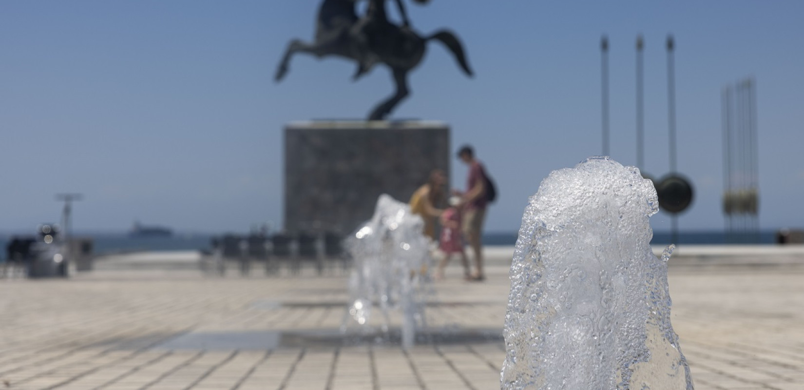 Συνεχίζεται η επέλαση του καύσωνα: 40ρια στη Θεσσαλονίκη - Ποιες περιοχές θα «ψηθούν» στους 43 βαθμούς Συνεχίζεται η επέλαση του καύσωνα: 40ρια στη Θεσσαλονίκη - Ποιες περιοχές θα «ψηθούν» στους 43 βαθμούς