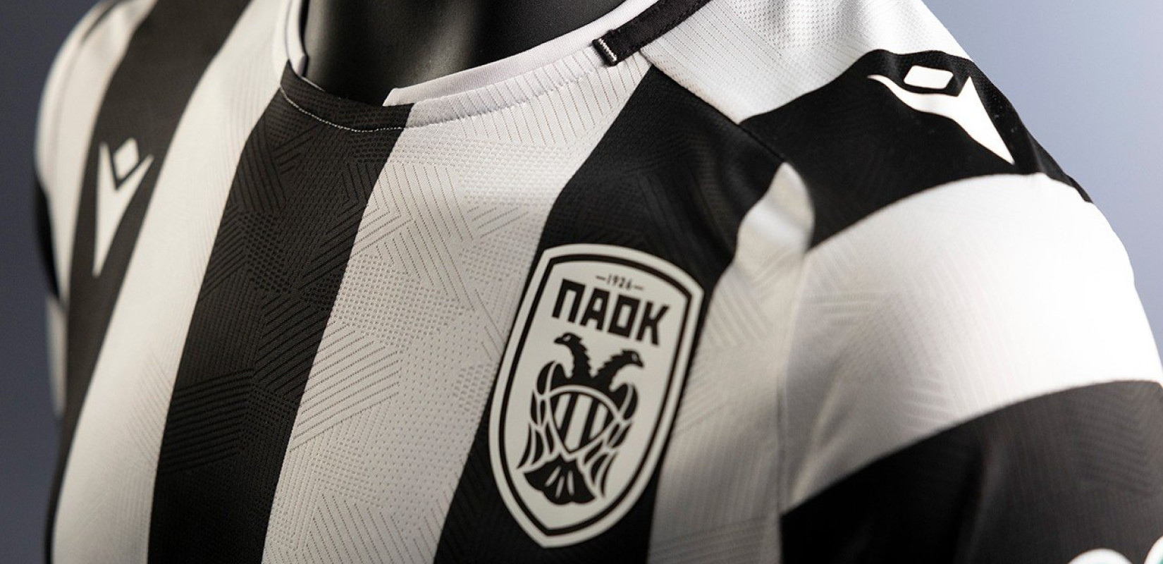 ΠΑΟΚ: Η ΠΑΕ «αποκάλυψε» τη νέα ριγέ φανέλα (βίντεο)