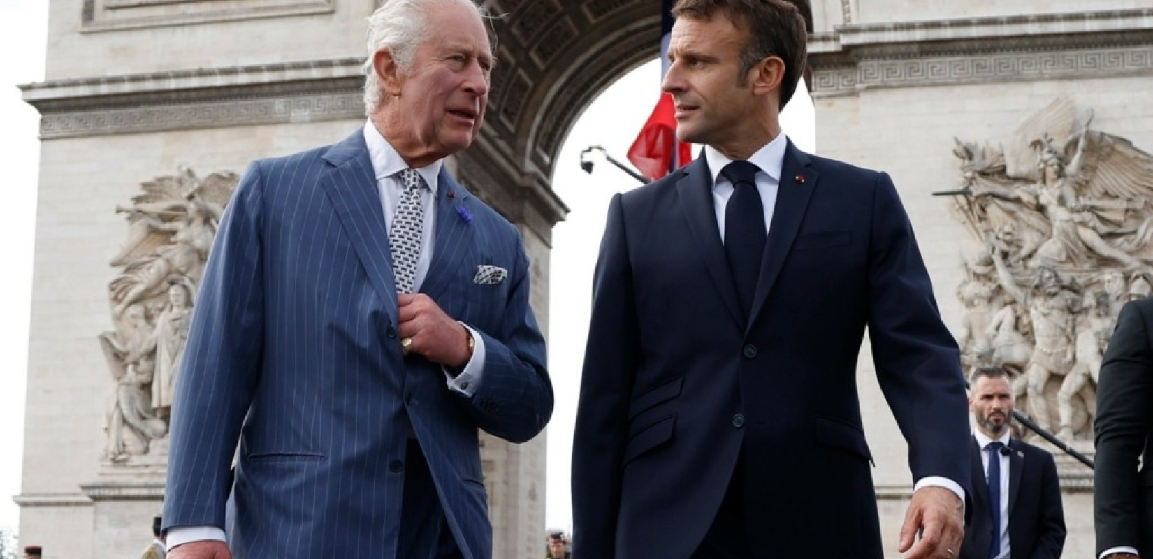 Βρετανία: Ο βασιλιάς Κάρολος υποδέχεται τον Εμανουέλ Μακρόν