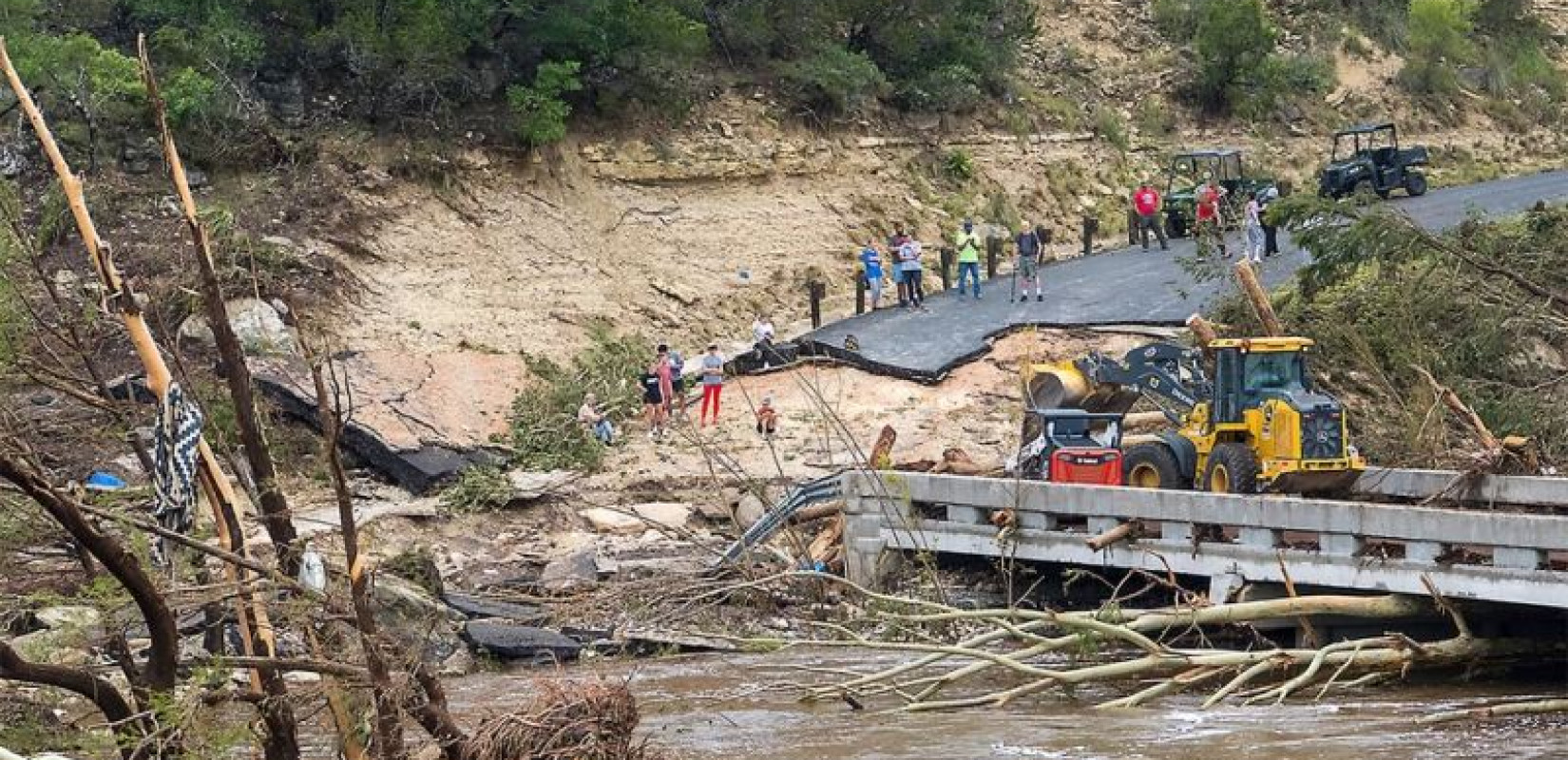 Τέξας: 82 νεκροί, ανάμεσά τους 28 παιδιά, από τις φονικές πλημμύρες - Σβήνουν οι ελπίδες για επιζώντες