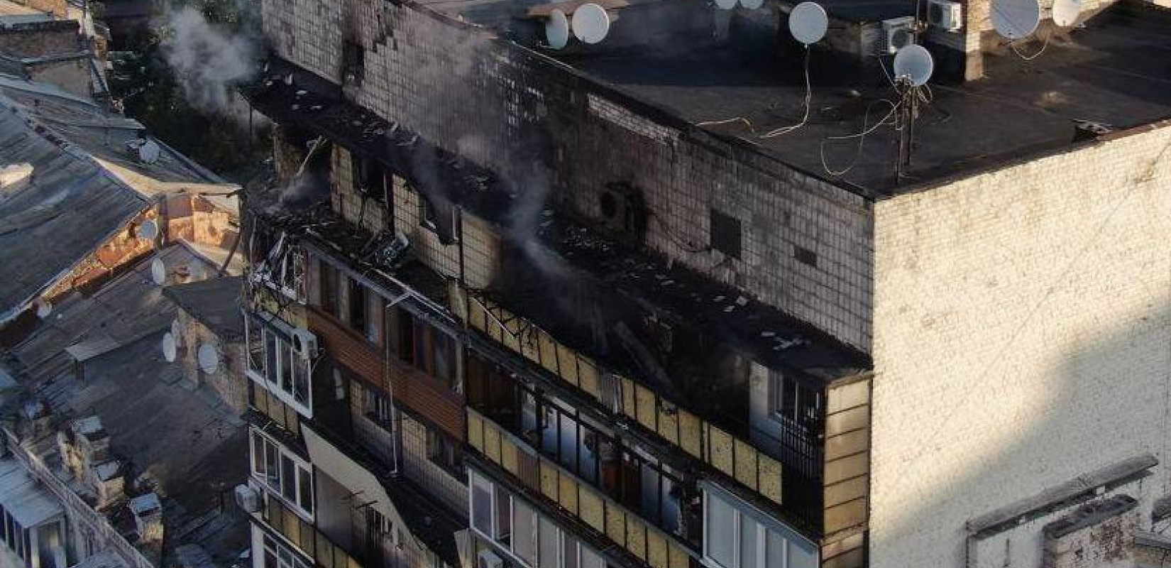 Β. Ζελένσκι: «Η Ρωσία εκτόξευσε 18 πυραύλους και περίπου 400 drones εναντίον της Ουκρανίας» (βίντεο)