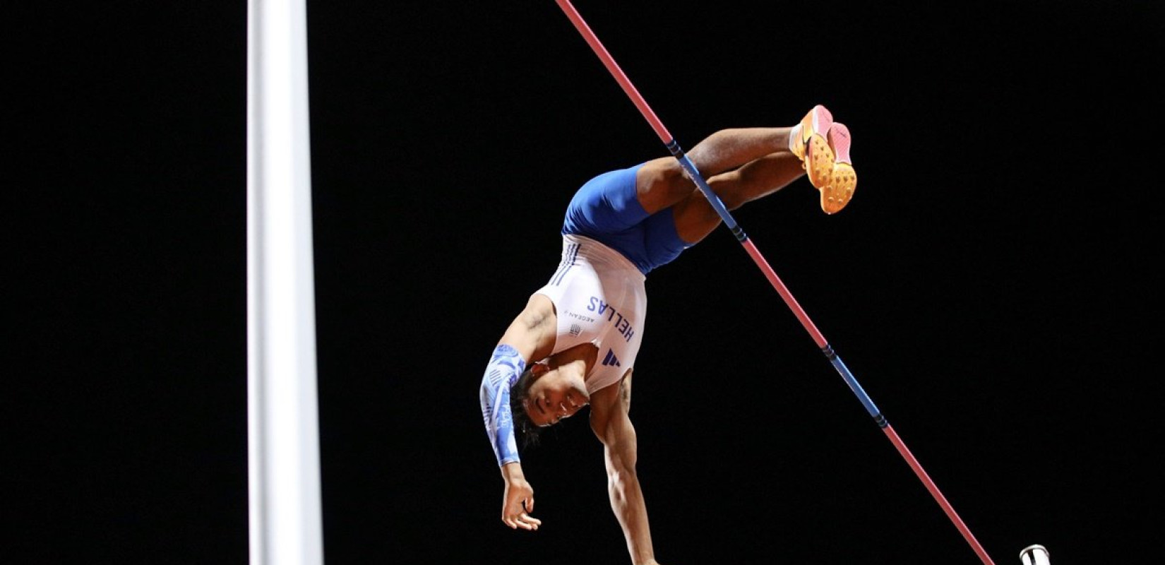 Στίβος: Χρυσό για τον Καραλή και αργυρό για τον Ρίζο στον τελικό του επί κοντώ (βίντεο)