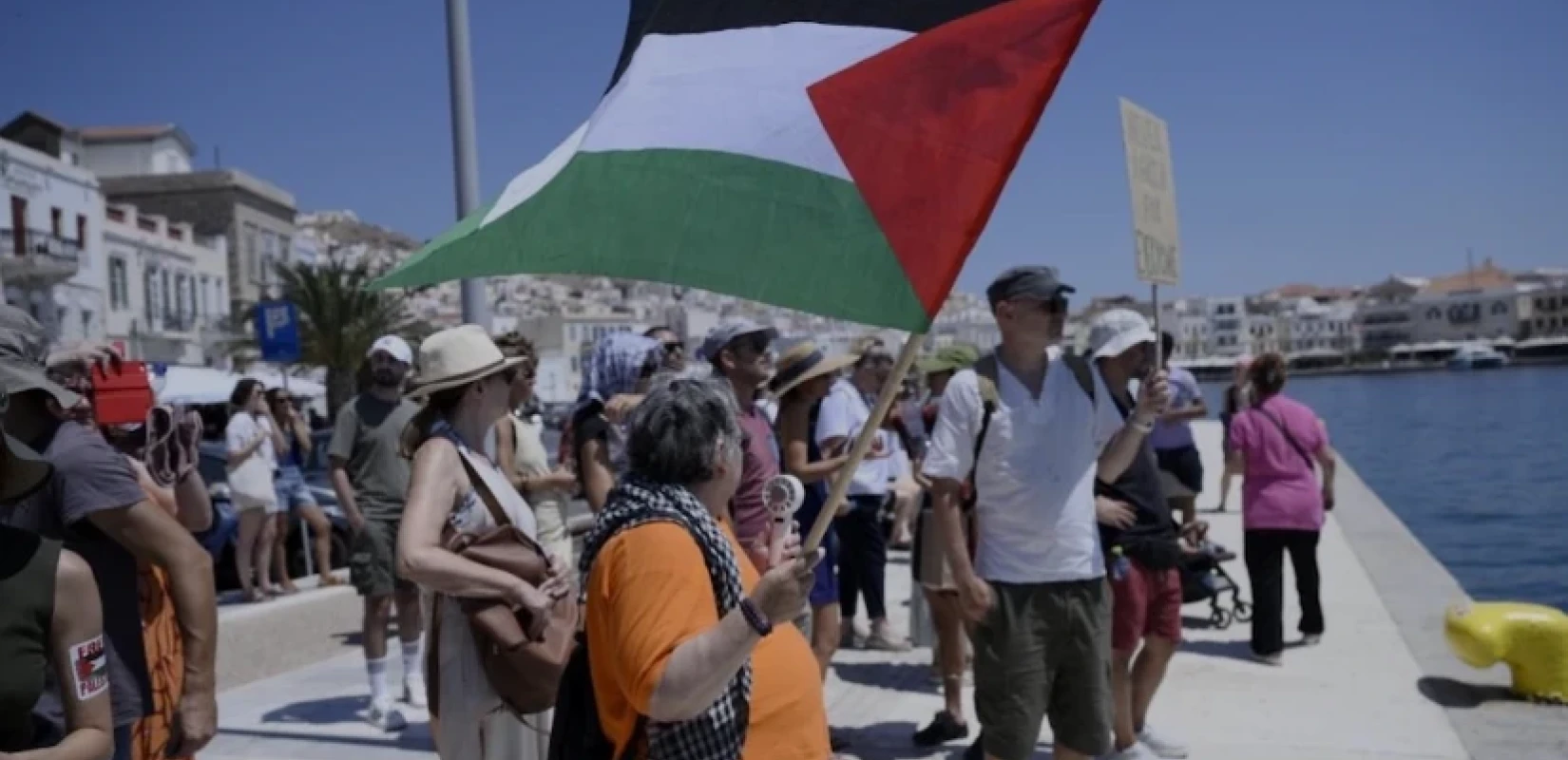 Αμοργός: Κακός χαμός σε πανηγύρι - Τουρίστες φώναζαν για την Παλαιστίνη, ήρθαν στα χέρια με ντόπιους