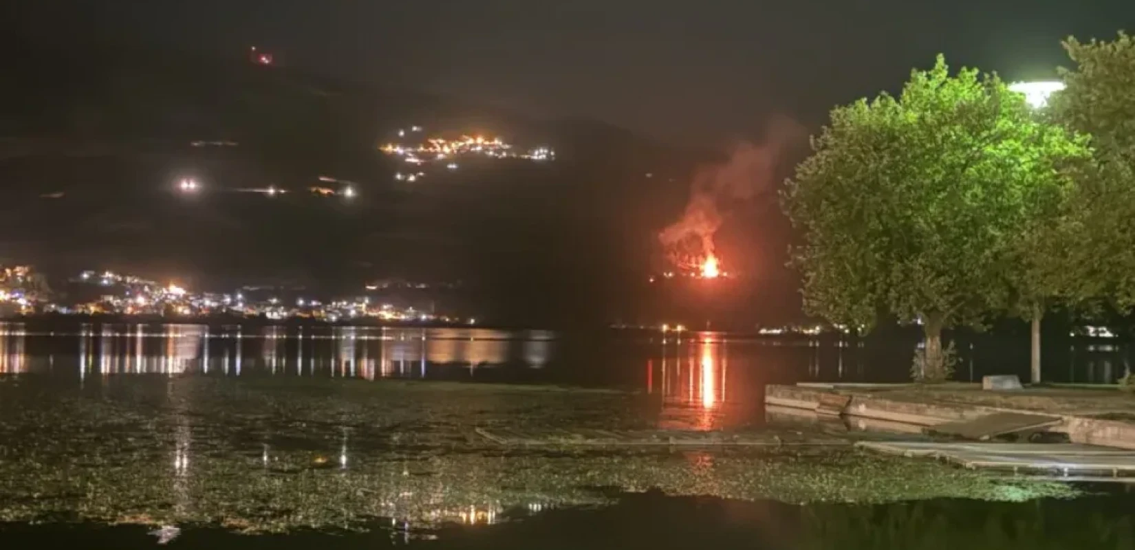 Ιωάννινα: Οριοθετήθηκε η φωτιά στους Λιγκιάδες - Δείτε βίντεο Ιωάννινα: Οριοθετήθηκε η φωτιά στους Λιγκιάδες - Δείτε βίντεο