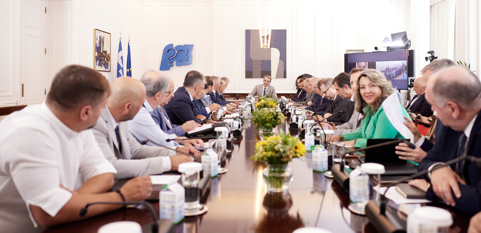 Συνάντηση Μητσοτάκη με δημάρχους και περιφερειάρχη Δ. Μακεδονίας - Στο επίκεντρο η πορεία των τοπικών σχεδίων ανάπτυξης